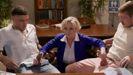 Are You Two Masturbating In My Library With You Know And Dee Williams