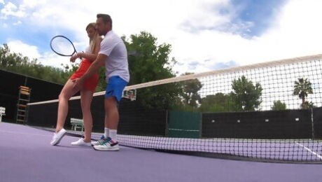 Informal tennis lessons end in forbidden outdoor fuck for Serena Avery