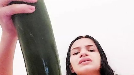 I broke into my pussy sitting on the cucumber and even left my ass all red