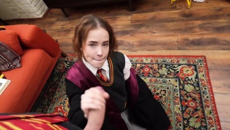 Hermione Gave Harry Potter a Blowjob Between Couples. Nicole Murkovski. Martin Spell.