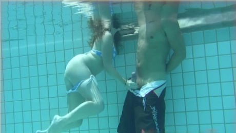 Underwater Tempting Time - Handjob Video